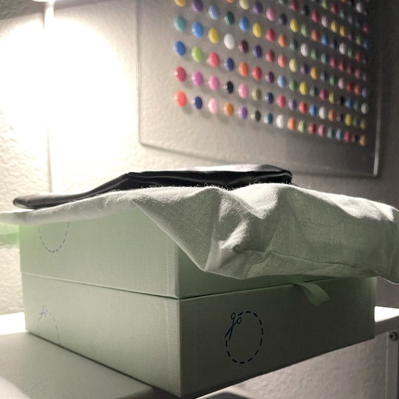 Off-White Handbag - Picture 3 of 4